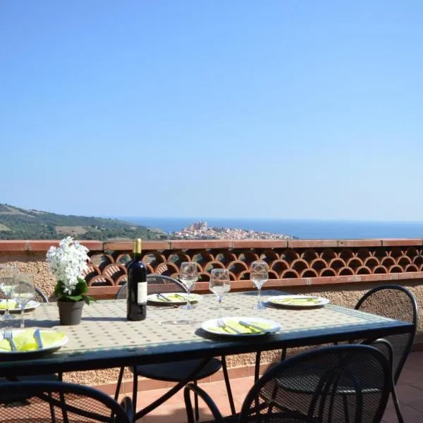 바뉼쉬르메르에 위치한 호텔 Villa superbe vue sur mer et sur la montagne jardin terrasses