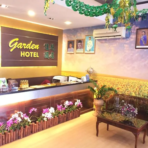 폰티안 케칠에 위치한 호텔 Pontian Garden Hotel