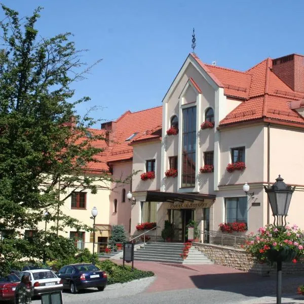 산도미에시에 위치한 호텔 Hotel Basztowy