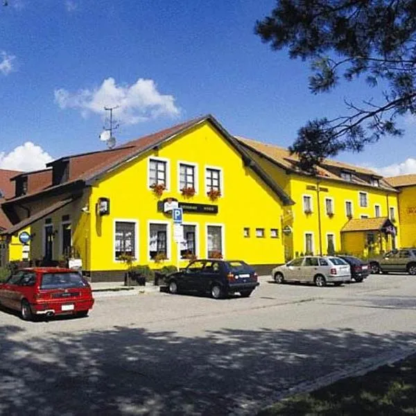 브레클라프에 위치한 호텔 Hotel ROSE Břeclav