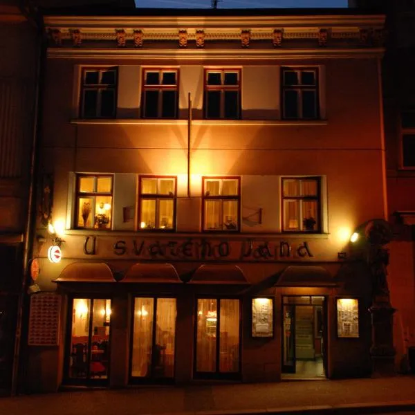투르노프에 위치한 호텔 Penzion Svatý Jan