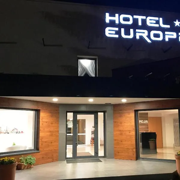엘블롱크에 위치한 호텔 Hotel Europa