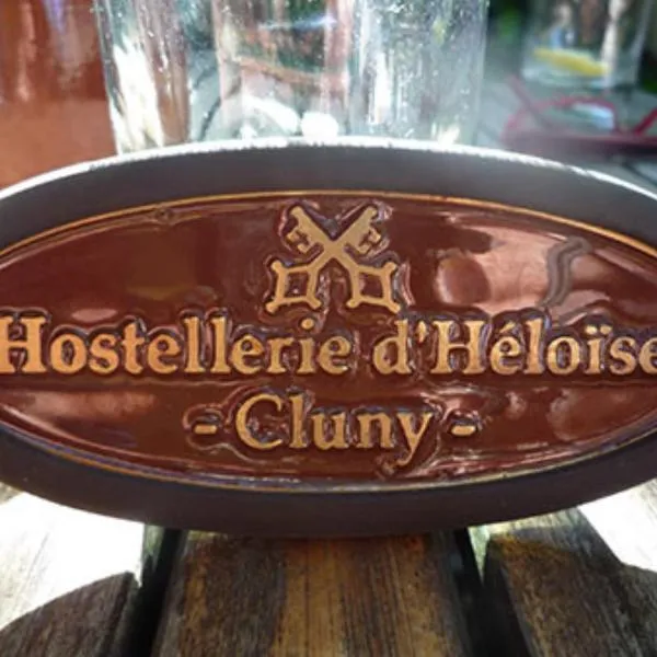 클뤼니에 위치한 호텔 Hostellerie d'Héloïse