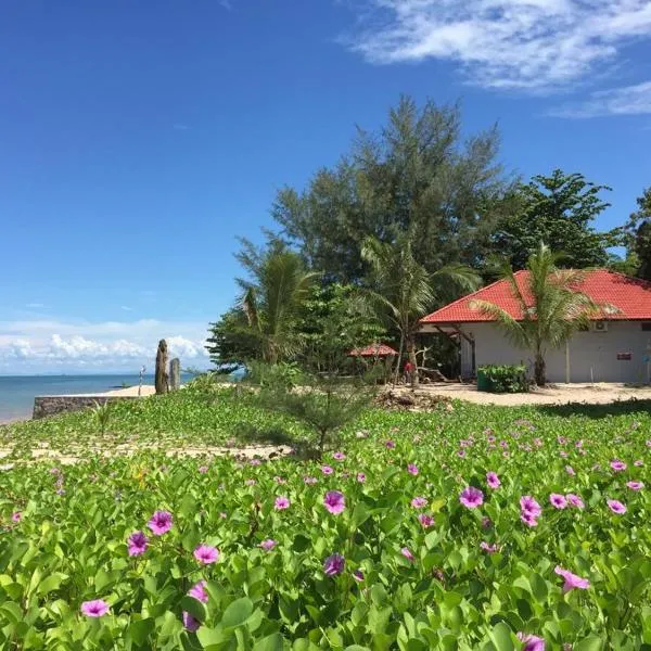 탄중루에 위치한 호텔 Red Coral Cottage