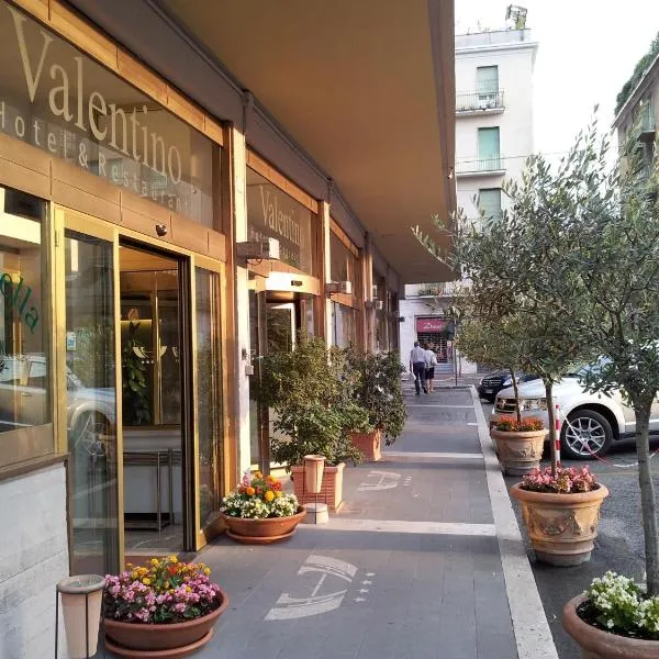 테르니에 위치한 호텔 Hotel Valentino