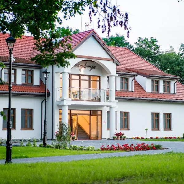 베우하투프에 위치한 호텔 Rezydencja Dwór Polski