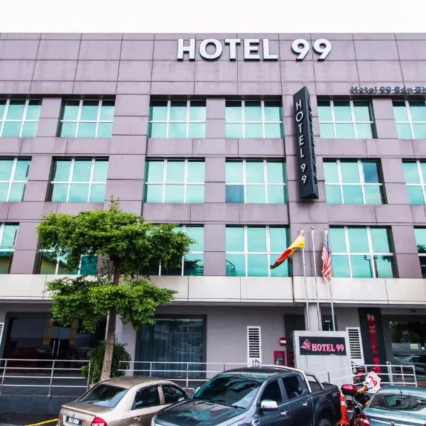 푸총에 위치한 호텔 Hotel 99 Bandar Puteri Puchong