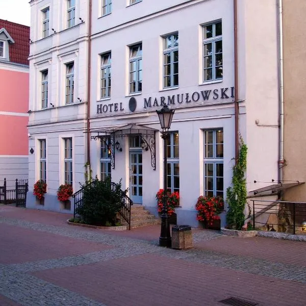 베이헤로보에 위치한 호텔 Hotel Marmułowski
