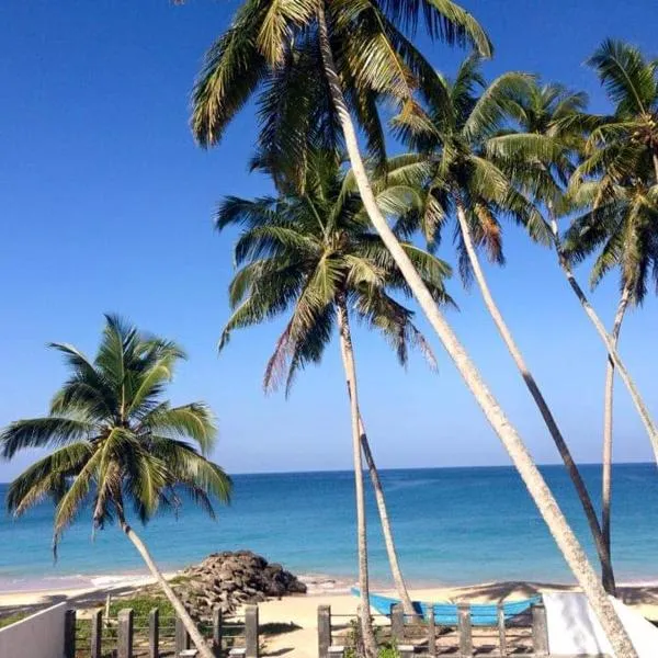 앰발랑고다에 위치한 호텔 Rainbow Beach Resort