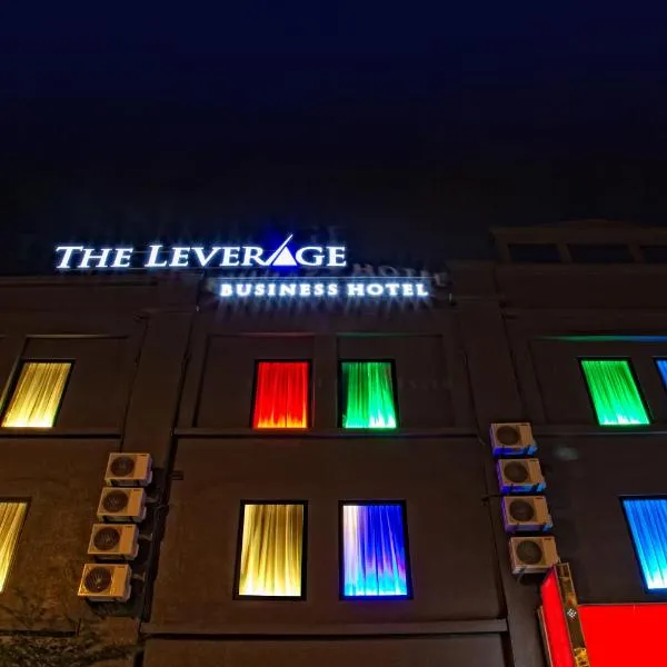 라왕에 위치한 호텔 The Leverage Business Hotel - Rawang