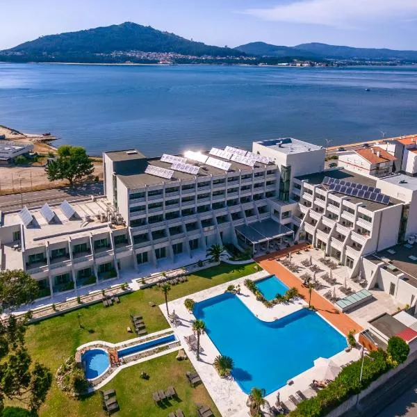 카미냐에 위치한 호텔 호텔 포르타 도 솔 컨퍼런스 앤드 스파(Hotel Porta do Sol Conference & SPA)