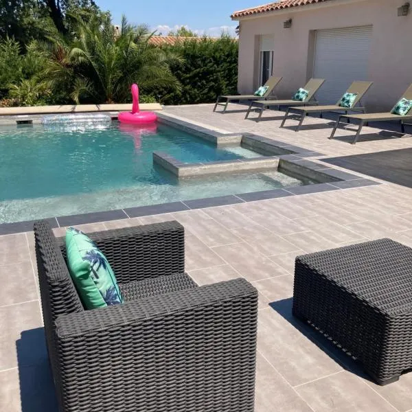 브리뇰에 위치한 호텔 Magnifique villa moderne avec piscine