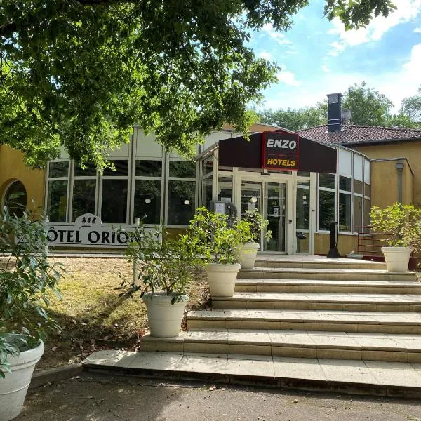 암네빌에 위치한 호텔 Enzo Hôtels Premier Prix - Logis Amnéville