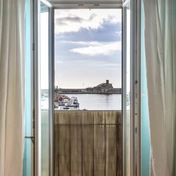 리오 마리나에 위치한 호텔 Appartamento per 4 sul mare a Rio Marina, Elba