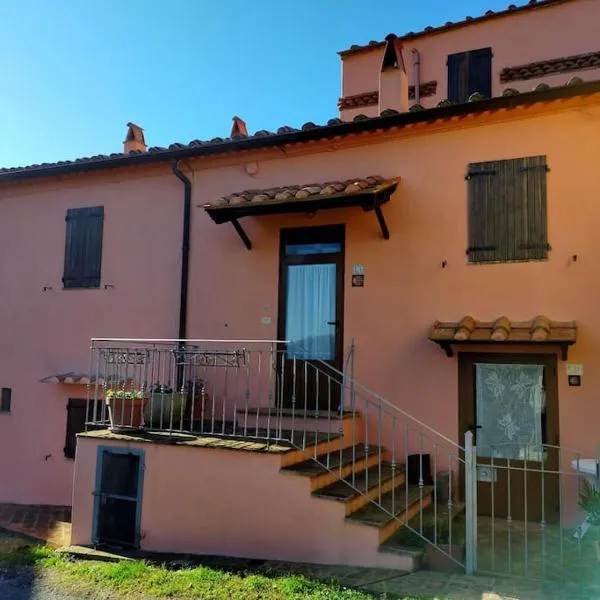 소라노에 위치한 호텔 Casa Serena Country house in Tuscany.