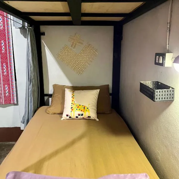 반 후안사이에 위치한 호텔 Little Hostel