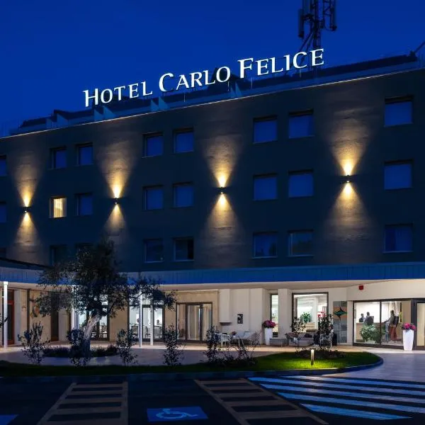사사리에 위치한 호텔 Hotel Carlo Felice