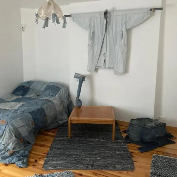 랑발에 위치한 호텔 CHAMBRE JEAN'S CHEZ L'HABITANT à LAMBALLE