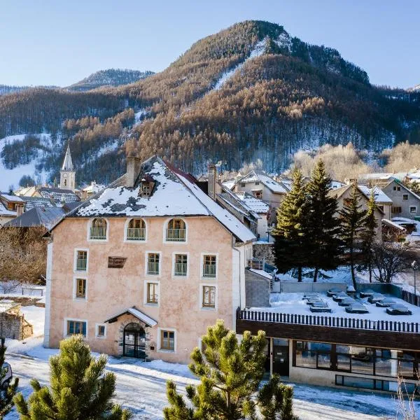 라 살르 레 알프에 위치한 호텔 Auberge de Jeunesse HI Serre-Chevalier