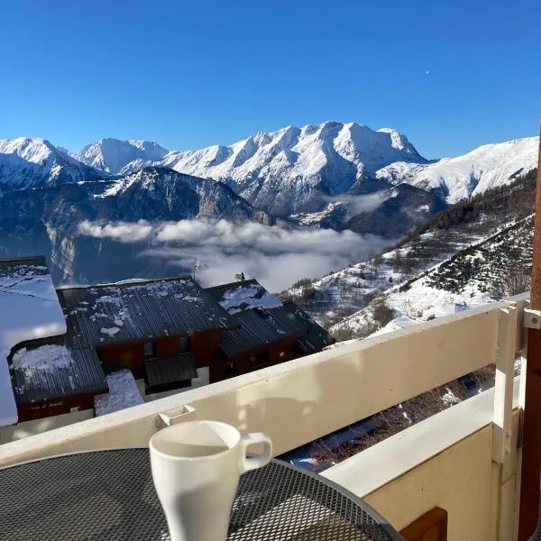 랄프 듀에즈에 위치한 호텔 Appartement 25 m2 plein sud avec balcon vue montagne l Alpe d Huez quartier Eclose