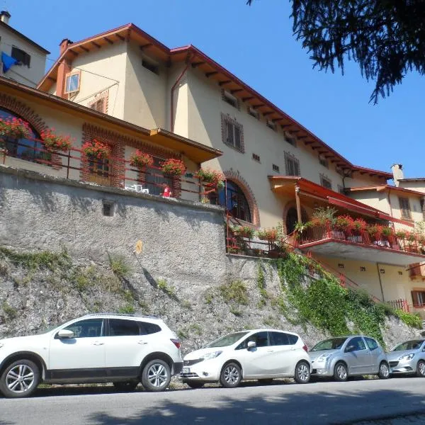 스칸노에 위치한 호텔 Grotta dei Colombi
