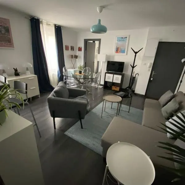 쉴티그하임에 위치한 호텔 Appartement privé 2 pièces 42m proche centre