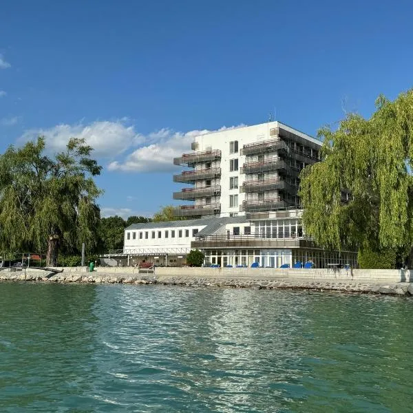 발라톤빌라고스에 위치한 호텔 Világos Hotel Balatonvilágos