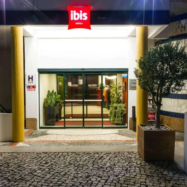 에보라에 위치한 호텔 Hotel ibis Evora