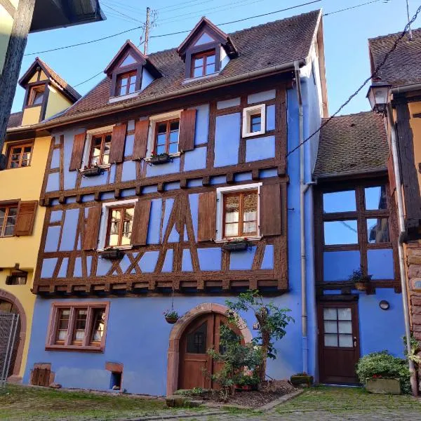 리크위르에 위치한 호텔 La Maison Bleue - Historic House in the Heart of Riquewihr