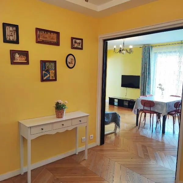 몽루주에 위치한 호텔 PARIS-MONTROUGE BEL APPARTEMENT 4 pièces de 78m2 avec parking