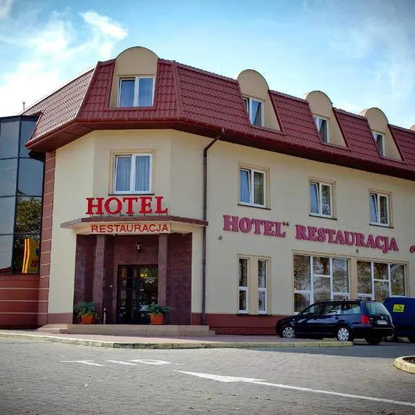 시네이나바에 위치한 호텔 Hotel Restauracja Leliwa